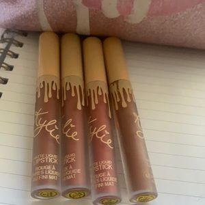 Kylie liquid lips